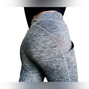 Women’s Pants Size S Gray Stretch Workout Fitness Gym Cropped Mesh Legging Crop